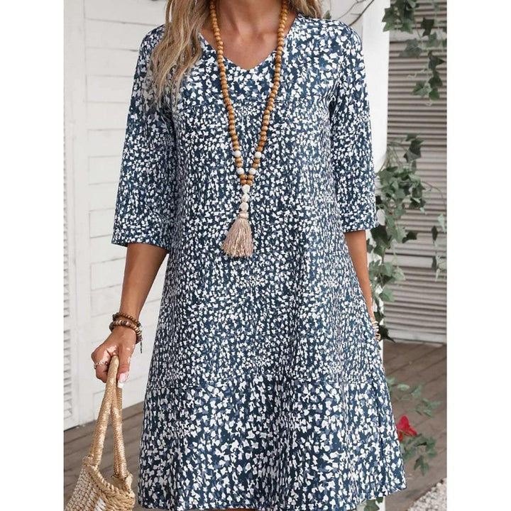 Charlotte | Loose Floral Midi Dress with Tummy Coverage