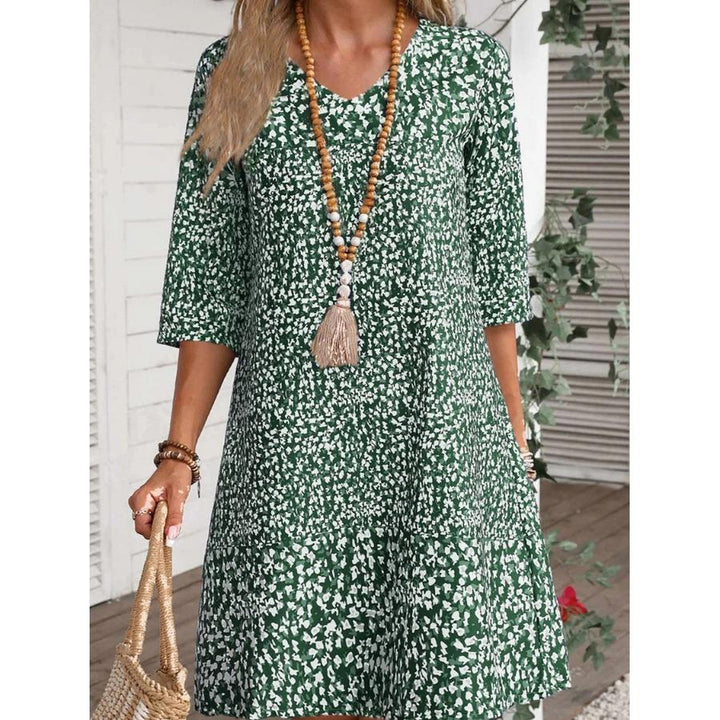 Charlotte | Loose Floral Midi Dress with Tummy Coverage