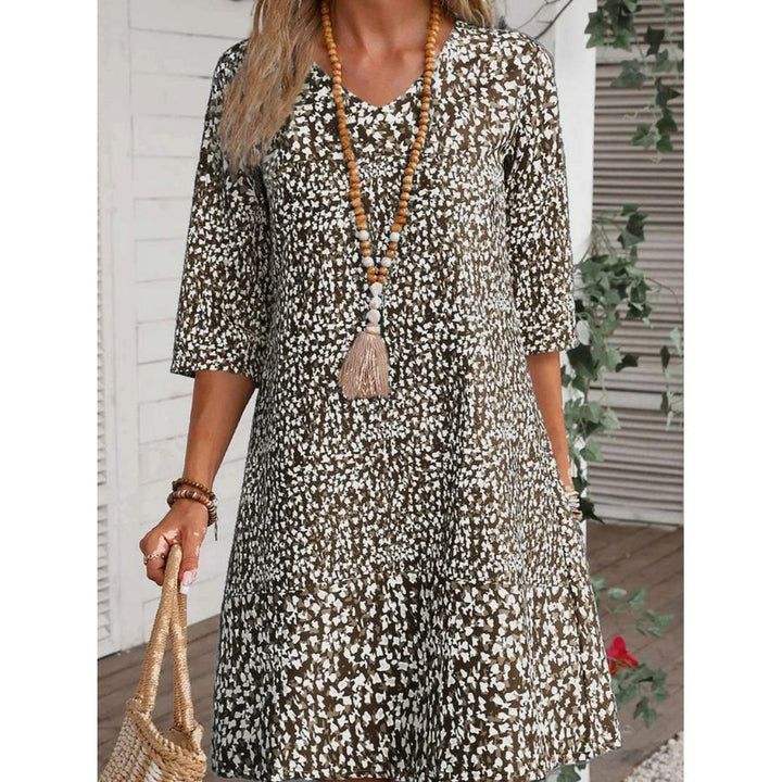 Charlotte | Loose Floral Midi Dress with Tummy Coverage