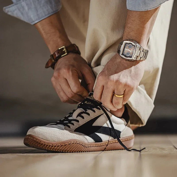 Leo | Retro Low-Top Sneakers