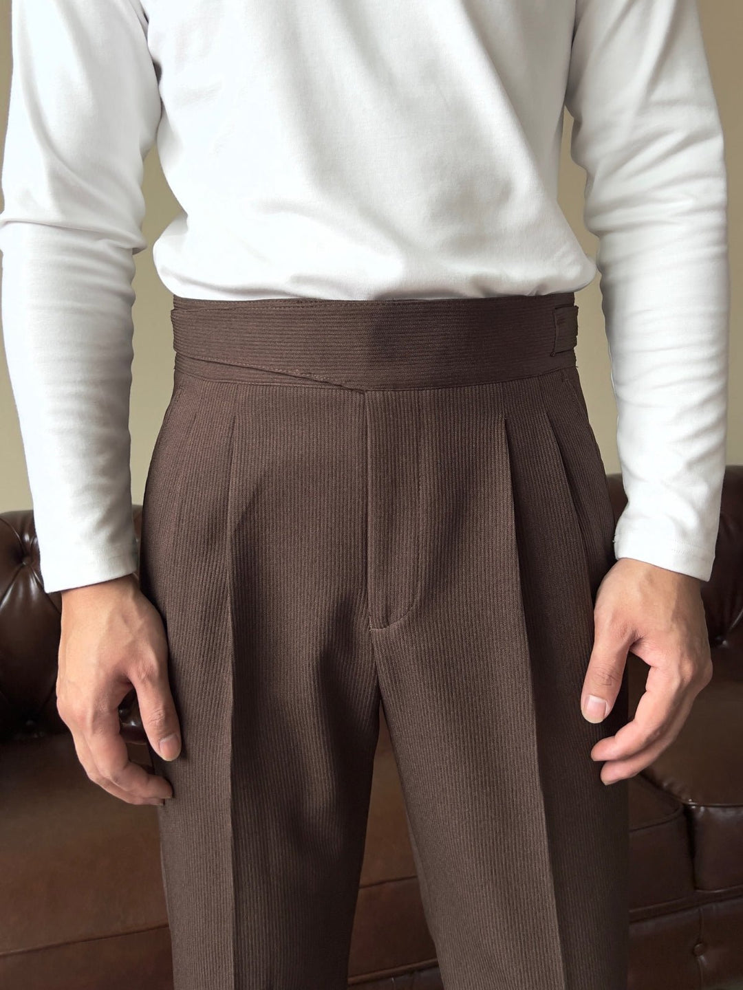 Evren | High-Waisted Gurkha Trousers