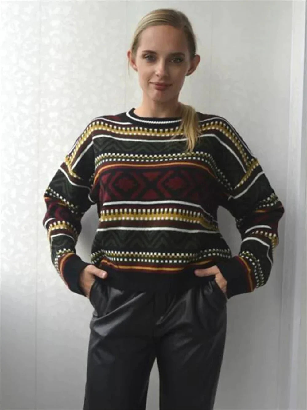 Pilar- Vintage knit sweater