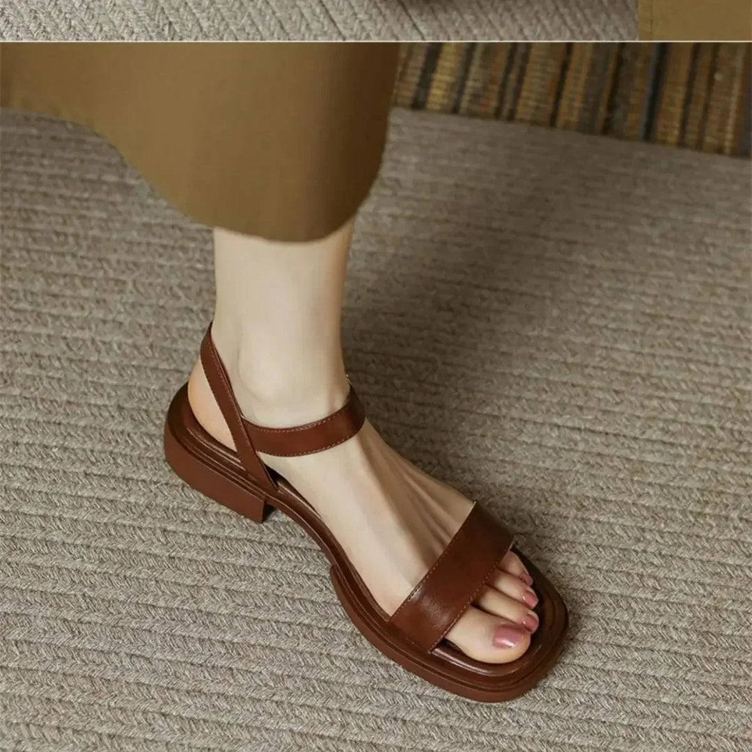 Noemi | Low Heel Sandals