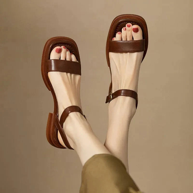 Noemi | Low Heel Sandals